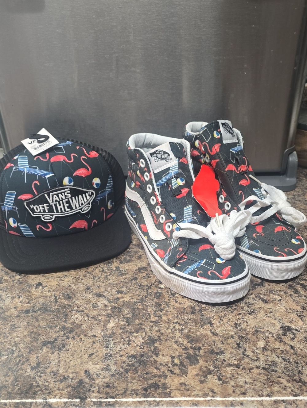 Vans  High-Top Sneakers with Matching Cap - Black Flamingo Print